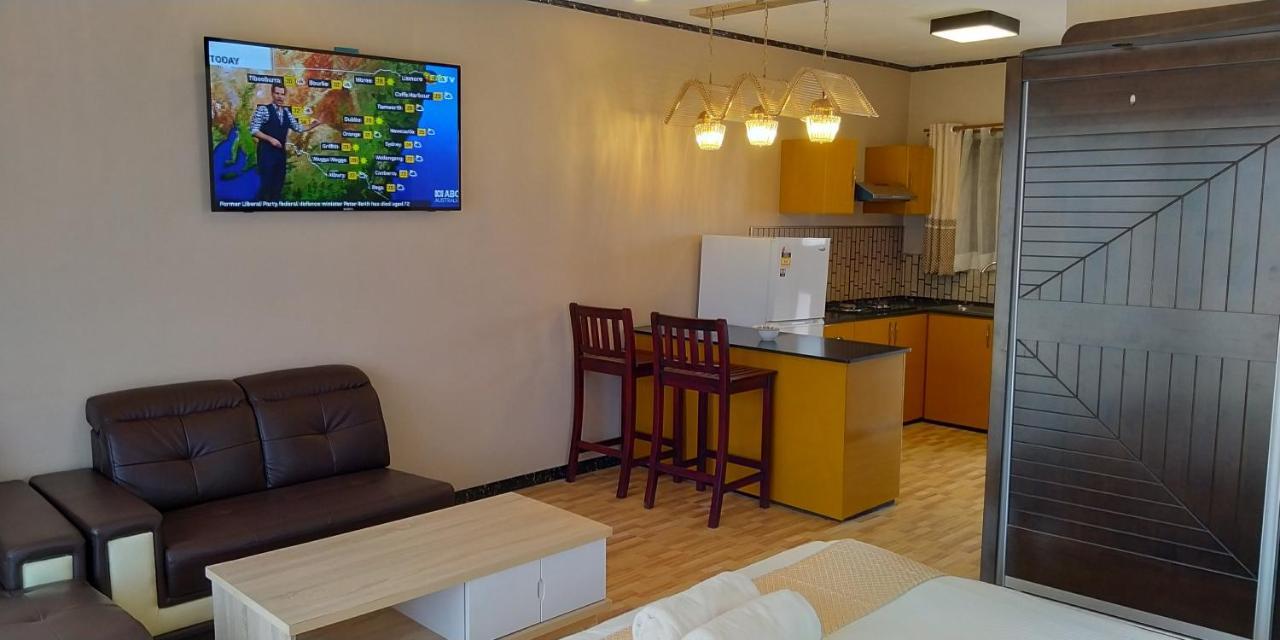 Al - Minhaj Service Apartments Нанди Экстерьер фото