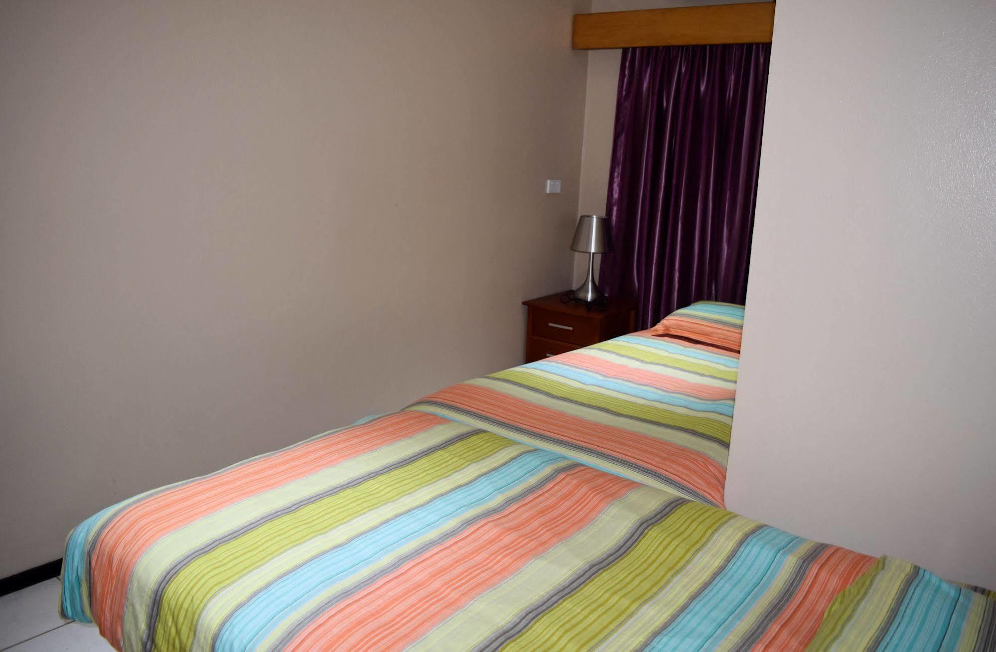 Al - Minhaj Service Apartments Нанди Экстерьер фото