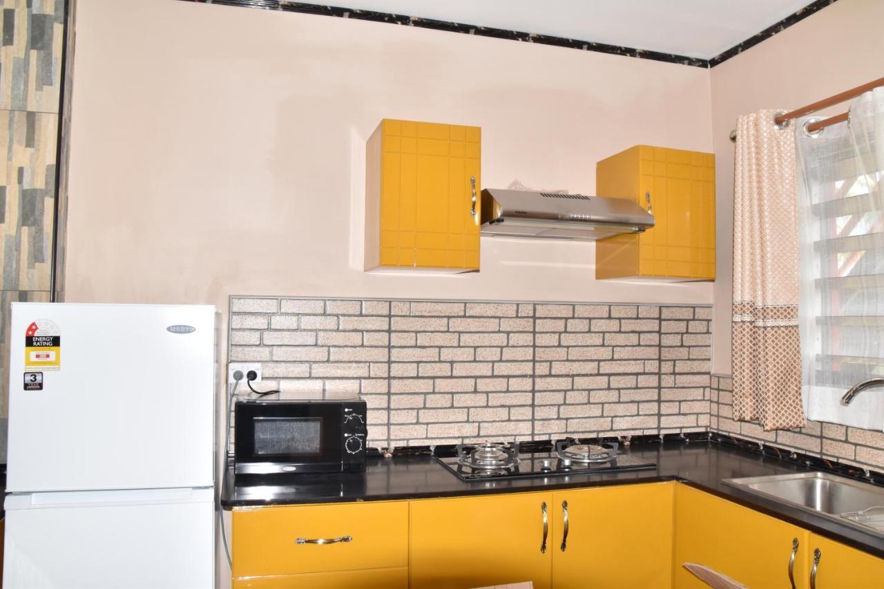 Al - Minhaj Service Apartments Нанди Экстерьер фото